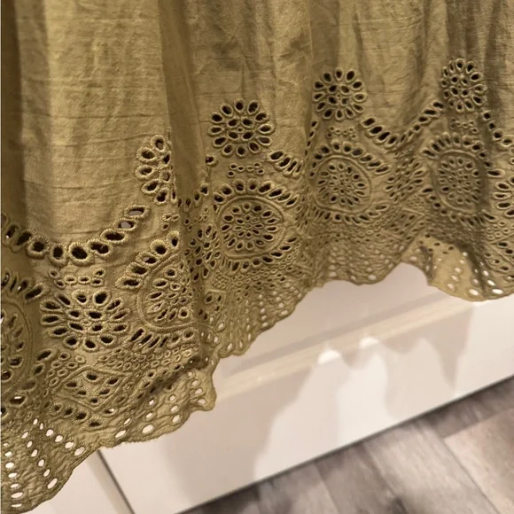 CJLA CARLY JEAN LOS ANGELES CONSTANCE DRESS OLIVE GREEN - Picture 3 of 6